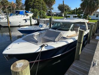 44' Tiara Yachts 2023